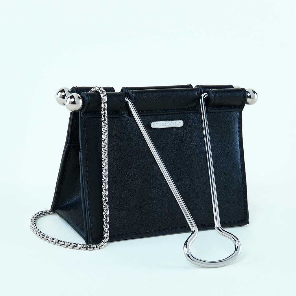 Introducing the new it-bags of the season. Sculpture Binder Clip